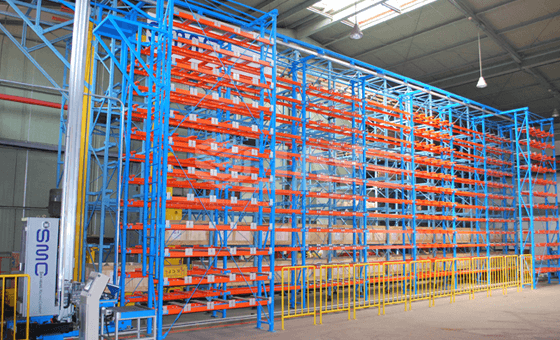 Industrial storage system Stacker Crane for bins & Totes